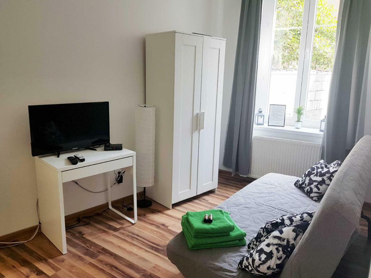 Apartament Nr 15 - 2 Pokoje Z Prywatnymi Lazienkami Centrum Poznań Exteriör bild