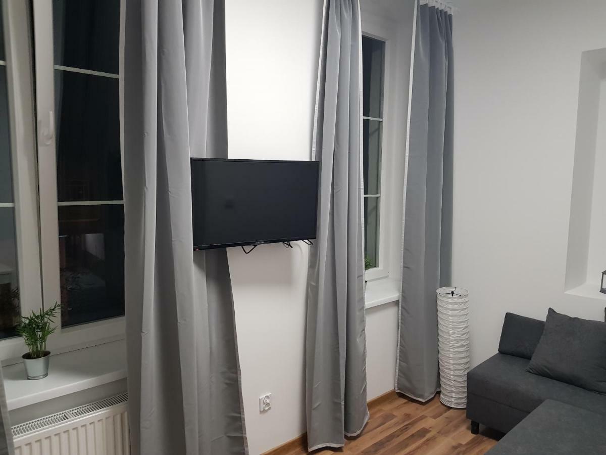 Apartament Nr 15 - 2 Pokoje Z Prywatnymi Lazienkami Centrum Poznań Exteriör bild