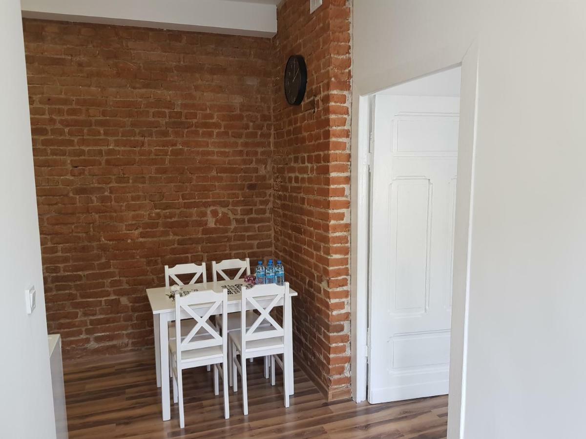 Apartament Nr 15 - 2 Pokoje Z Prywatnymi Lazienkami Centrum Poznań Exteriör bild